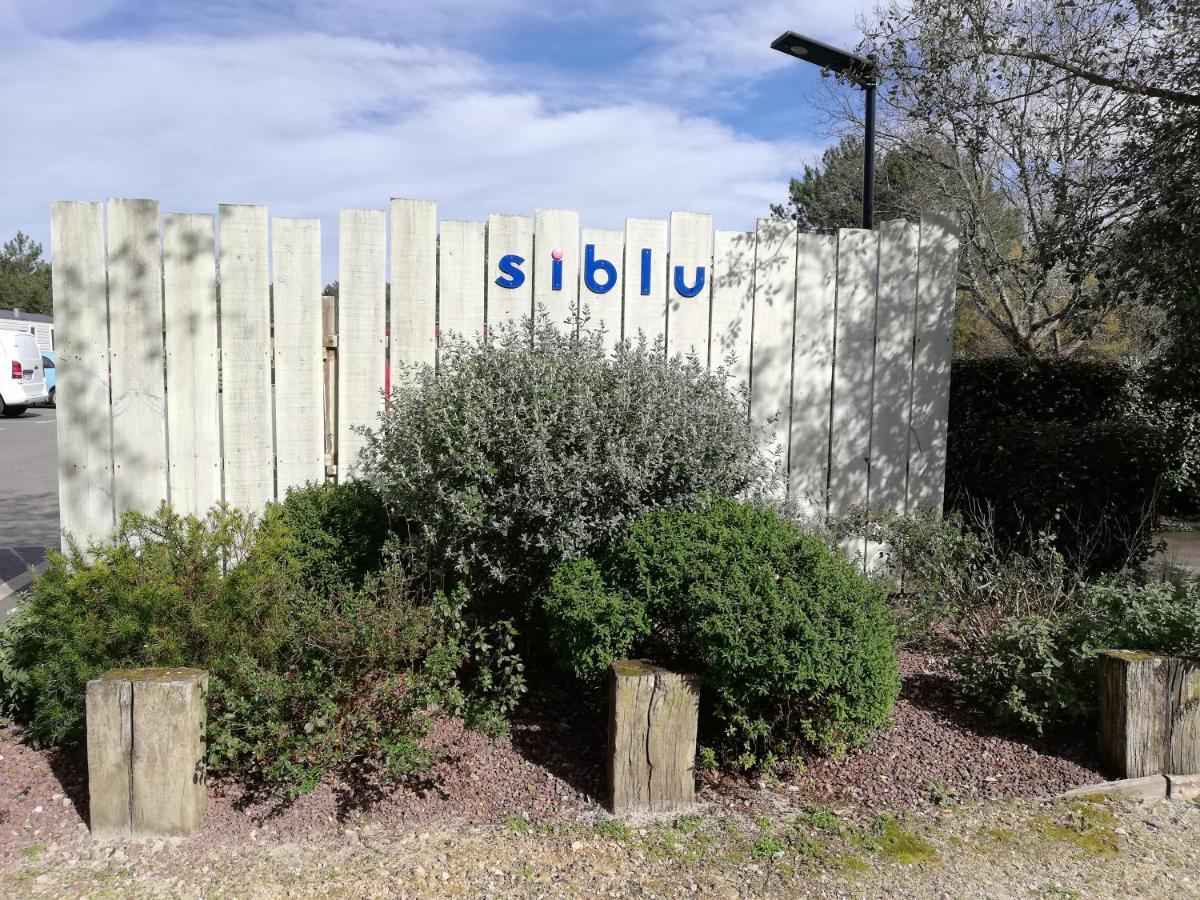 סן-ז'וליין-אן-בורן Sbvacances Tout Confort 2Ch Et 1Sdb, Environnement Calme Et Verdoyant Dans Camping 4 Etoiles מראה חיצוני תמונה